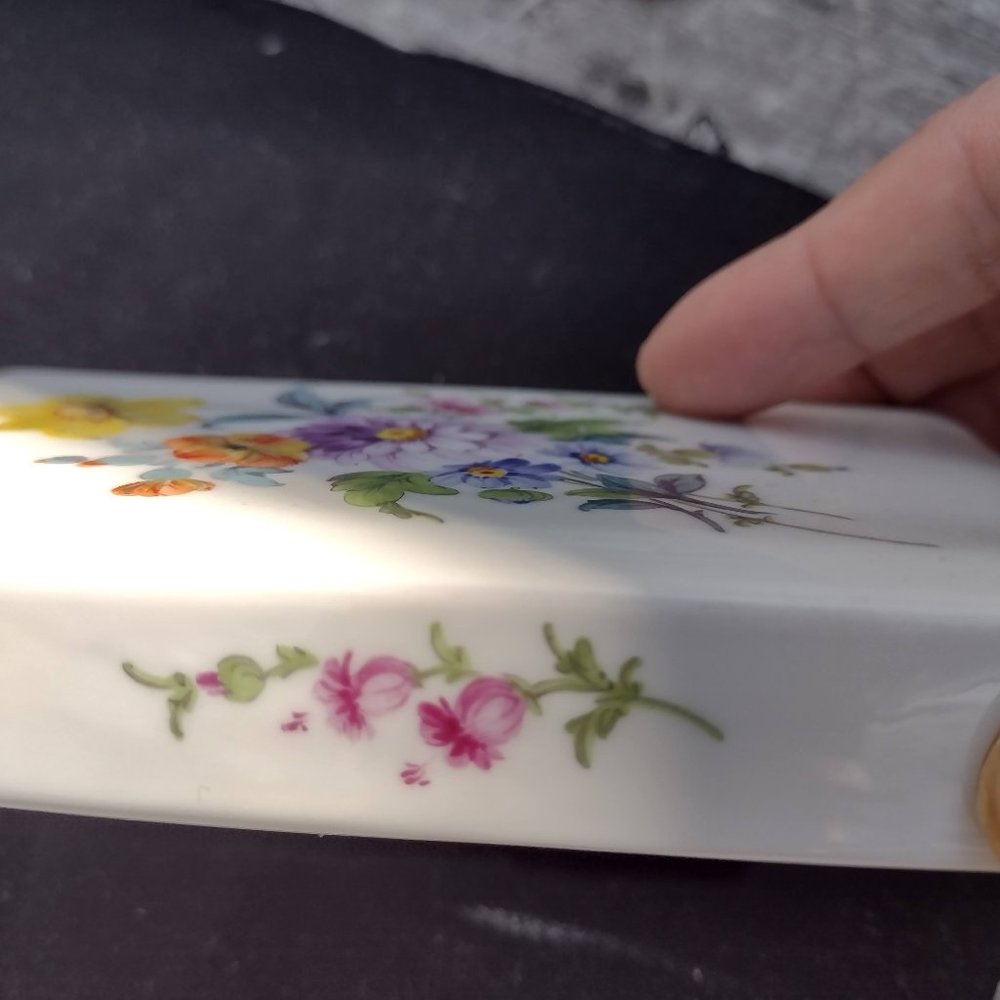 Hand-painted Nymphenburg paperweight